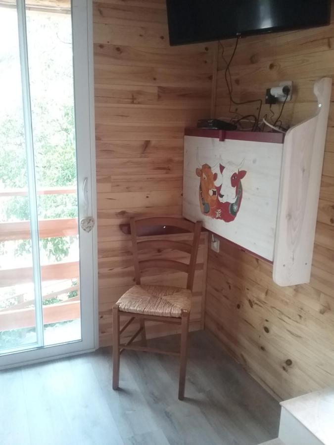L'Arberc Bed & Breakfast Rigaud ภายนอก รูปภาพ